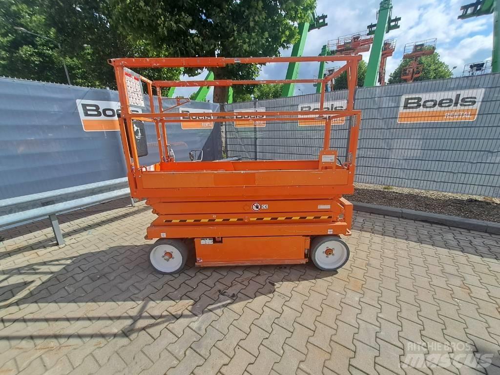 SkyJack SJIII 3220 Šķerveida pacēlāji