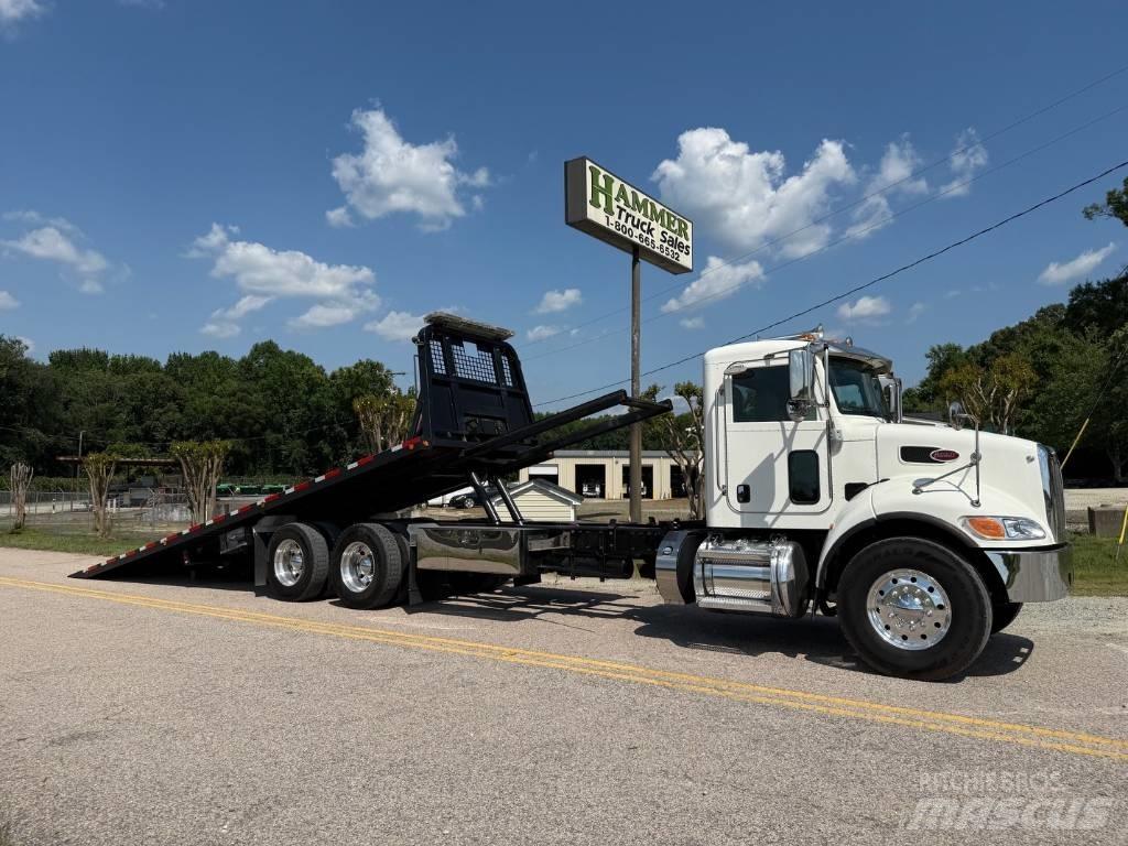 Peterbilt 348 Evakuators ar manipulatoru