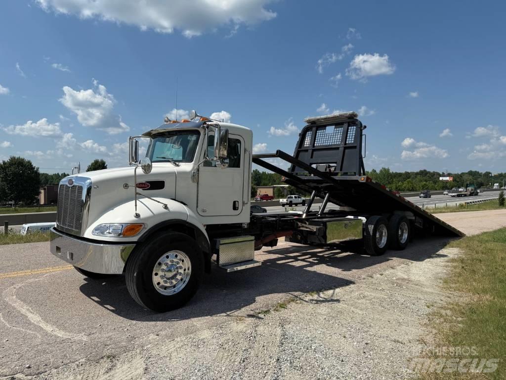 Peterbilt 348 Evakuators ar manipulatoru