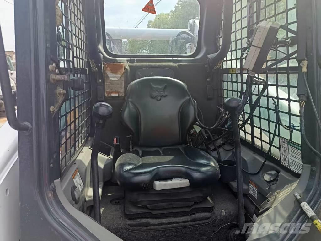 Bobcat T 770 Kāpurķēžu iekrāvēji