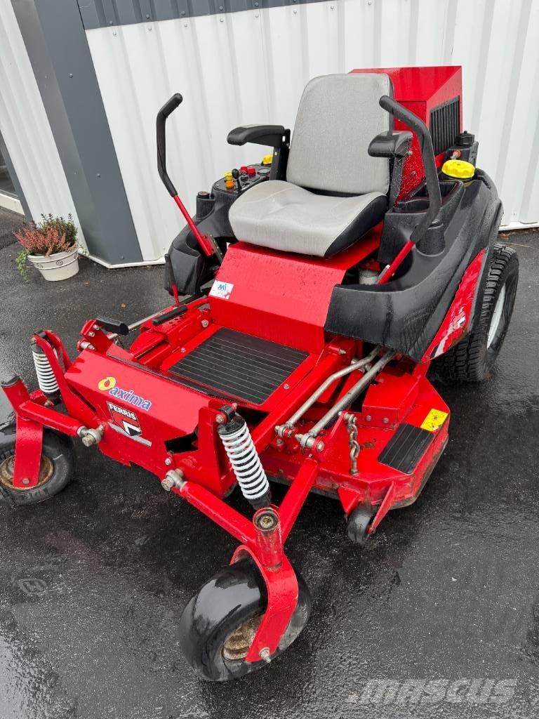 Ferris IS 2000 Z Mauriņa traktors