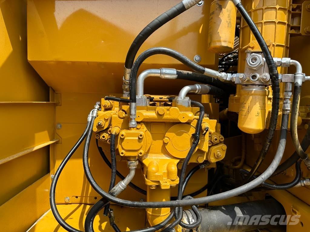 CAT CAT320C Vidēja lieluma ekskavatori 7 t - 12 t