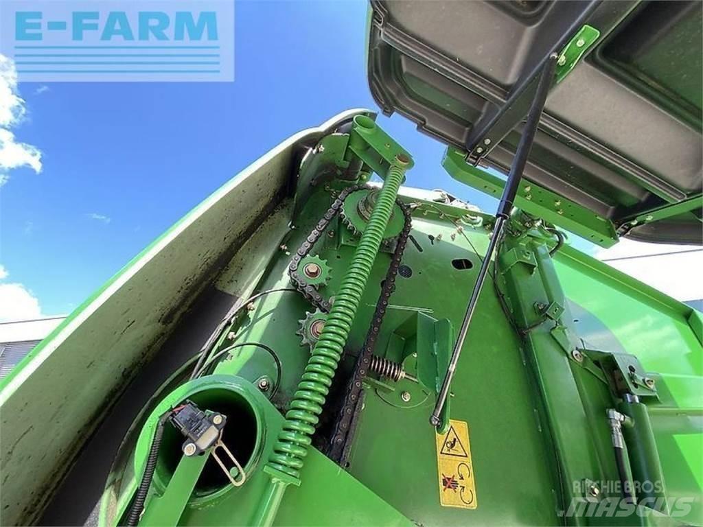 John Deere 864 Ķīpu preses