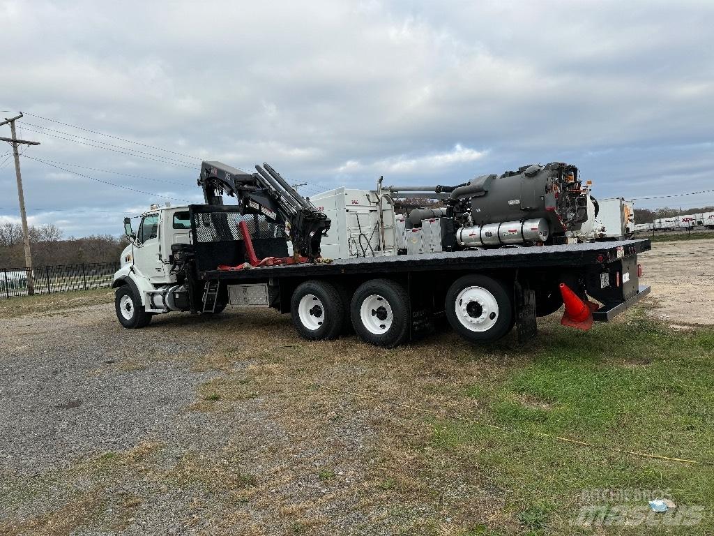 Hiab 288E-5 Kāpurķēžu ceļamkrāni