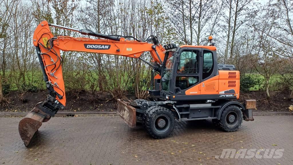 Doosan DX 165 W-5 Ekskavatori uz riteņiem