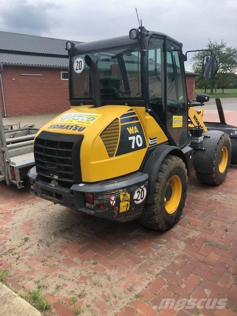 Komatsu WA 70-7 Iekrāvēji uz riteņiem