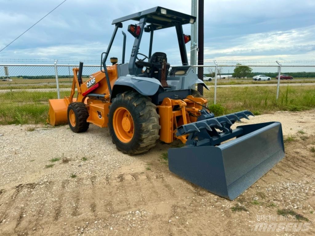 CASE 570 M XT Iekrāvēji uz riteņiem