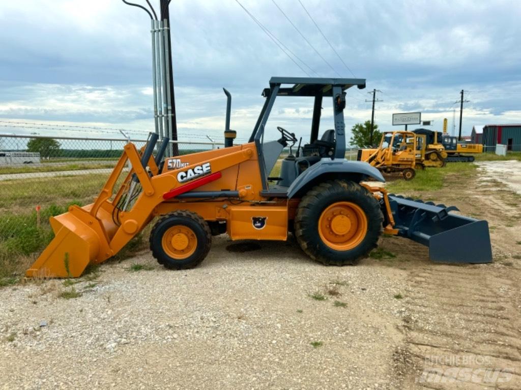 CASE 570 M XT Iekrāvēji uz riteņiem