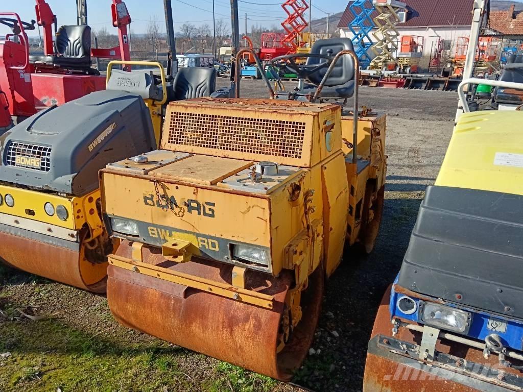 Bomag 100AD Divvalču grunts veltņi