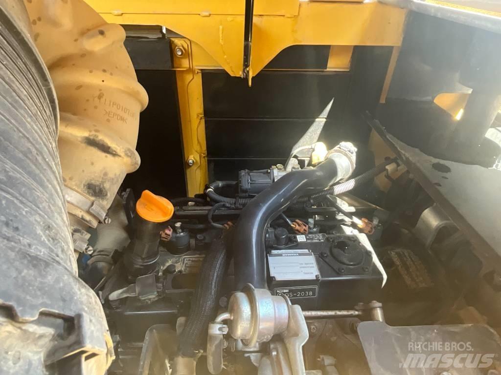 Kobelco SK 85 MSR-7 Vidēja lieluma ekskavatori 7 t - 12 t
