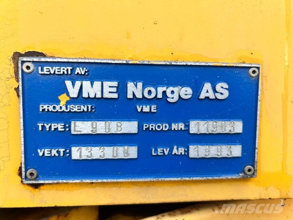 Volvo BM L90 Iekrāvēji uz riteņiem