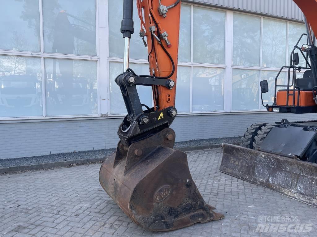 Doosan DX170W-5 Ekskavatori uz riteņiem