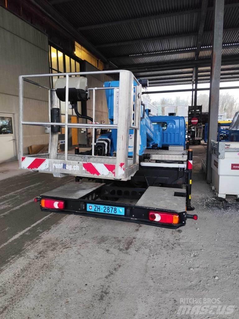 VERSALIFT VTX 240 Pacēlāji uz automašīnas bāzes