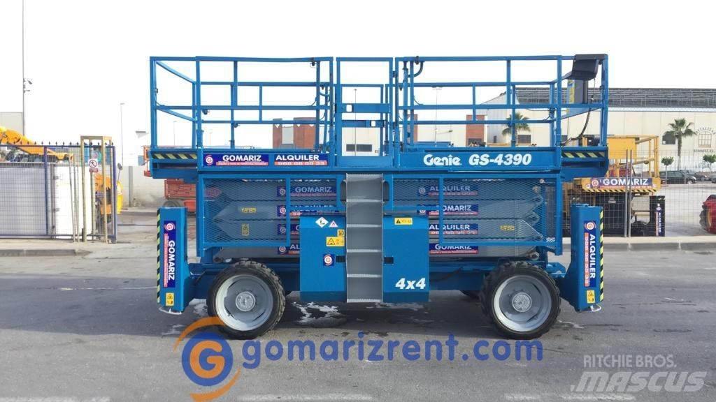 Genie GS 4390 Šķerveida pacēlāji