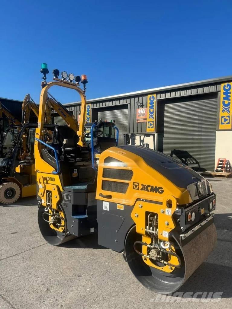XCMG XD100 Divvalču grunts veltņi