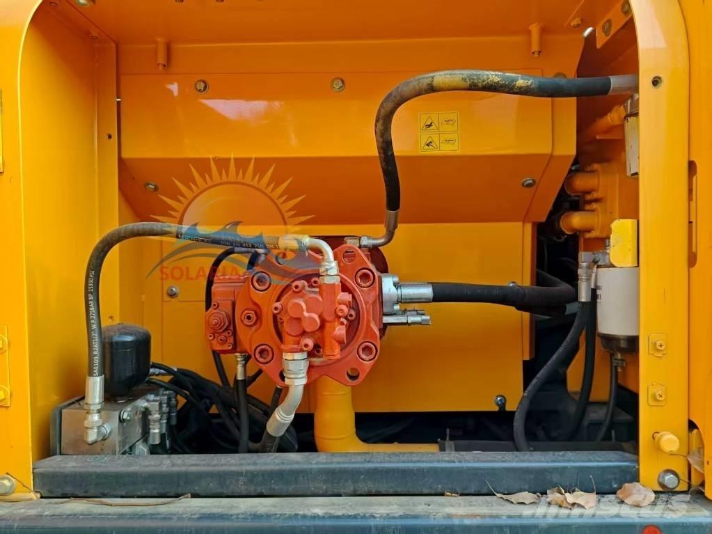 Hyundai R300LC-9 Kāpurķēžu ekskavatori