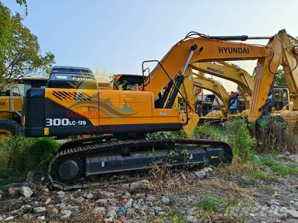 Hyundai R300LC-9 Kāpurķēžu ekskavatori