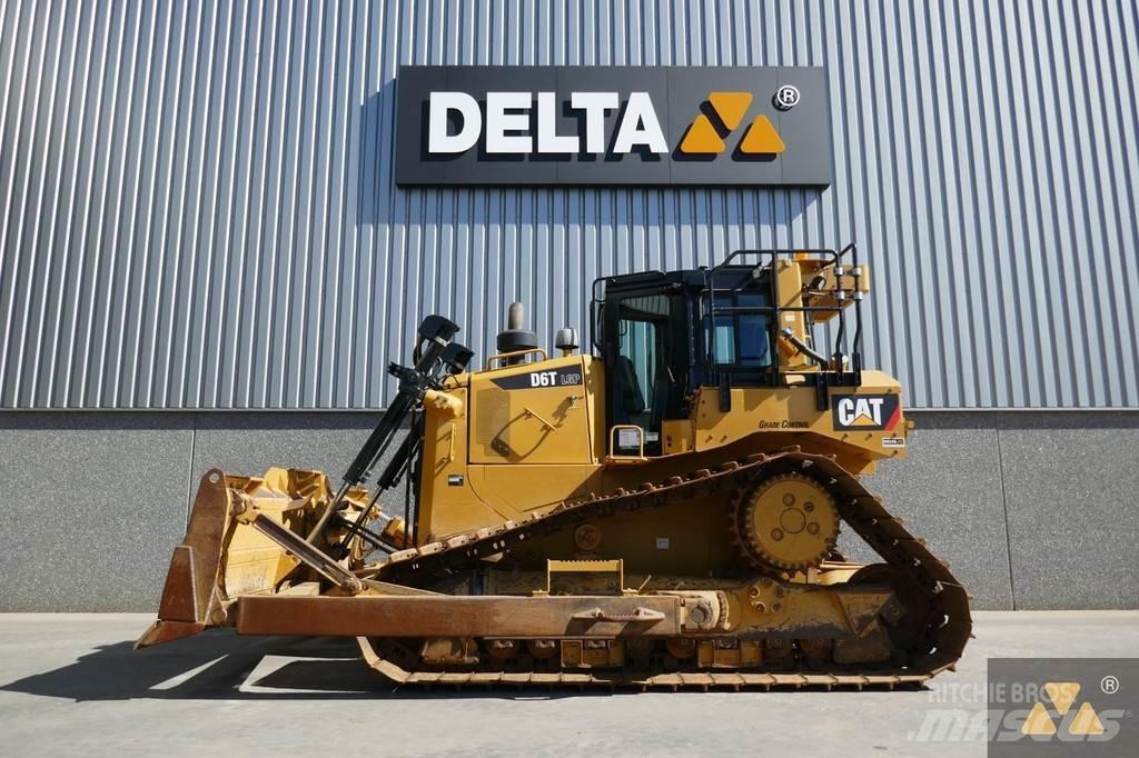 CAT D6T LGP Kāpurķēžu buldozeri