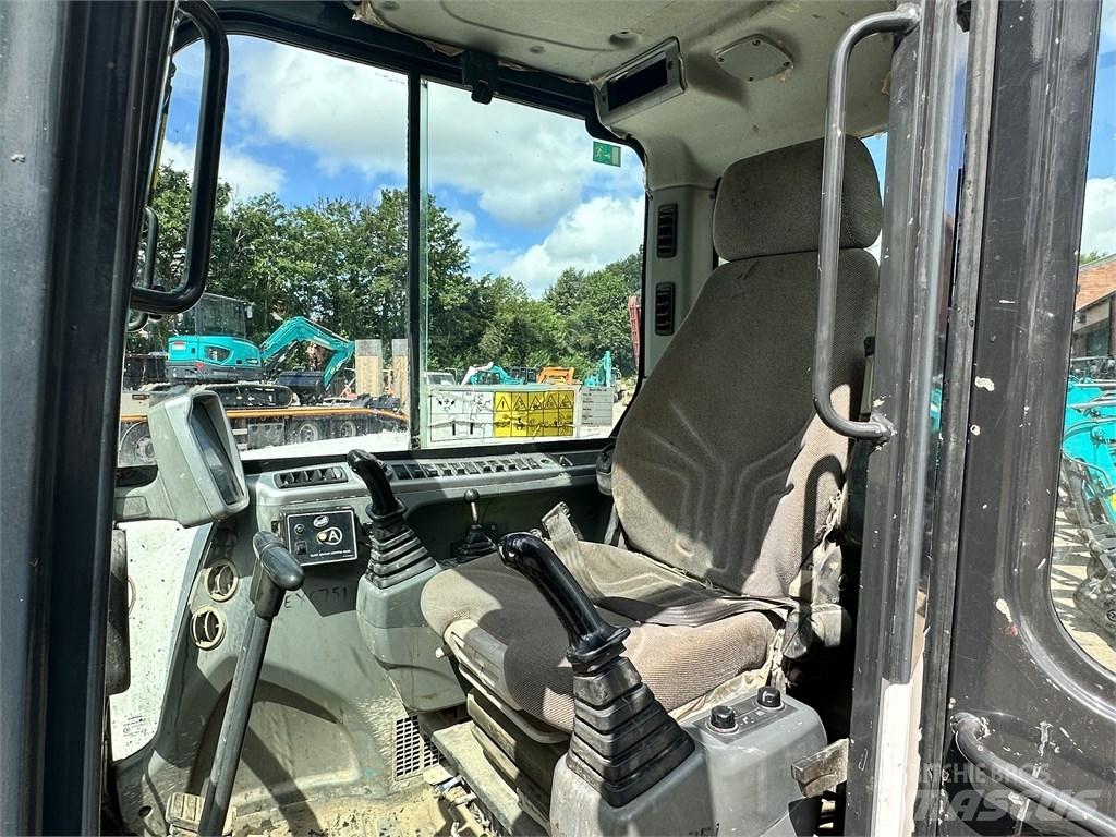Bobcat E80 Mini ekskavatori < 7 t
