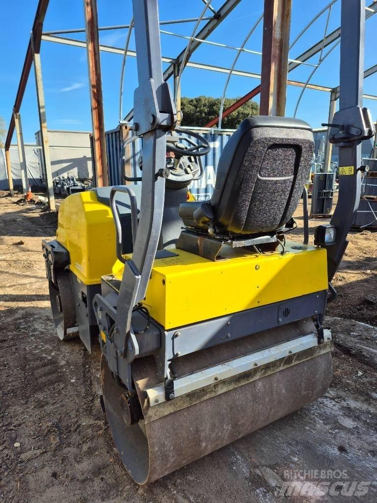 Dynapac CC 1200 Divvalču grunts veltņi