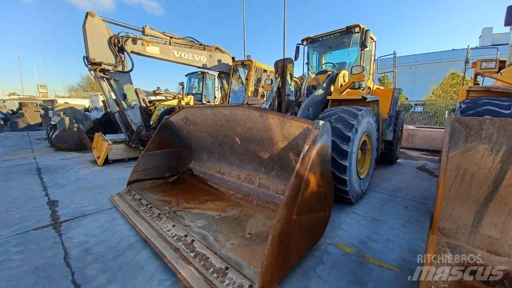 Volvo L 150 F Iekrāvēji uz riteņiem