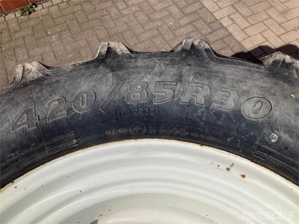 Goodyear 420/85R30 Lauksaimniecība- Citi