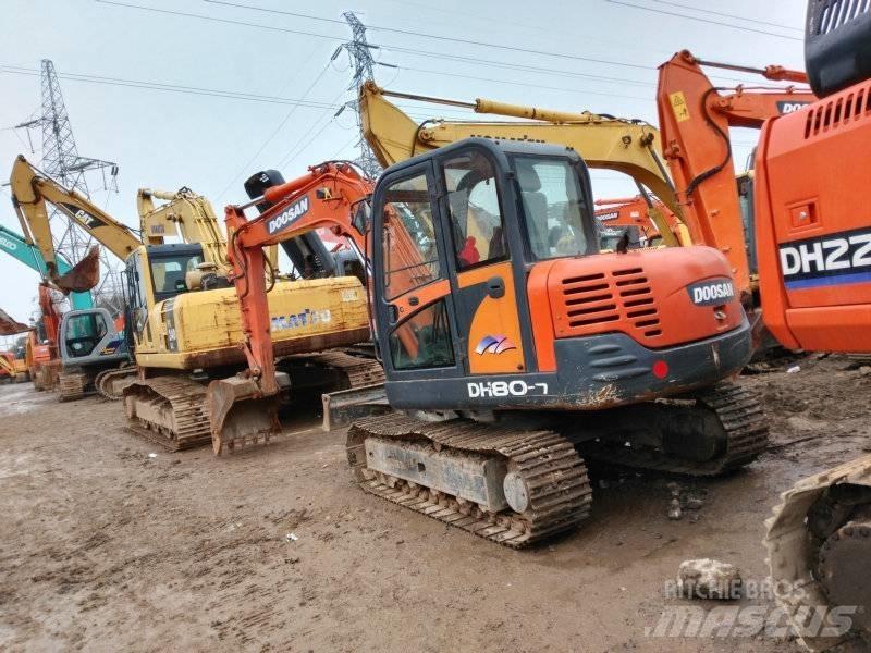 Doosan DH 80 Vidēja lieluma ekskavatori 7 t - 12 t