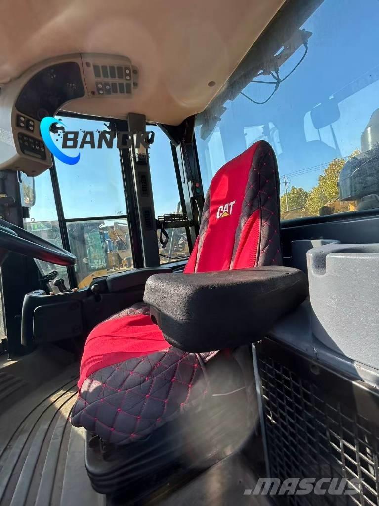 CAT 966 H Iekrāvēji uz riteņiem