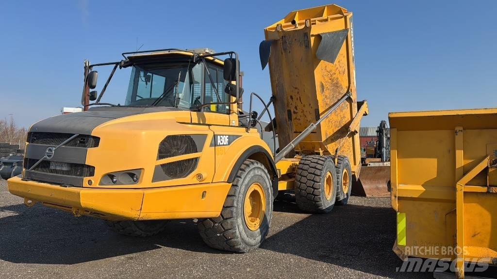 Volvo A 30 F Artikulētie pašizgāzēji