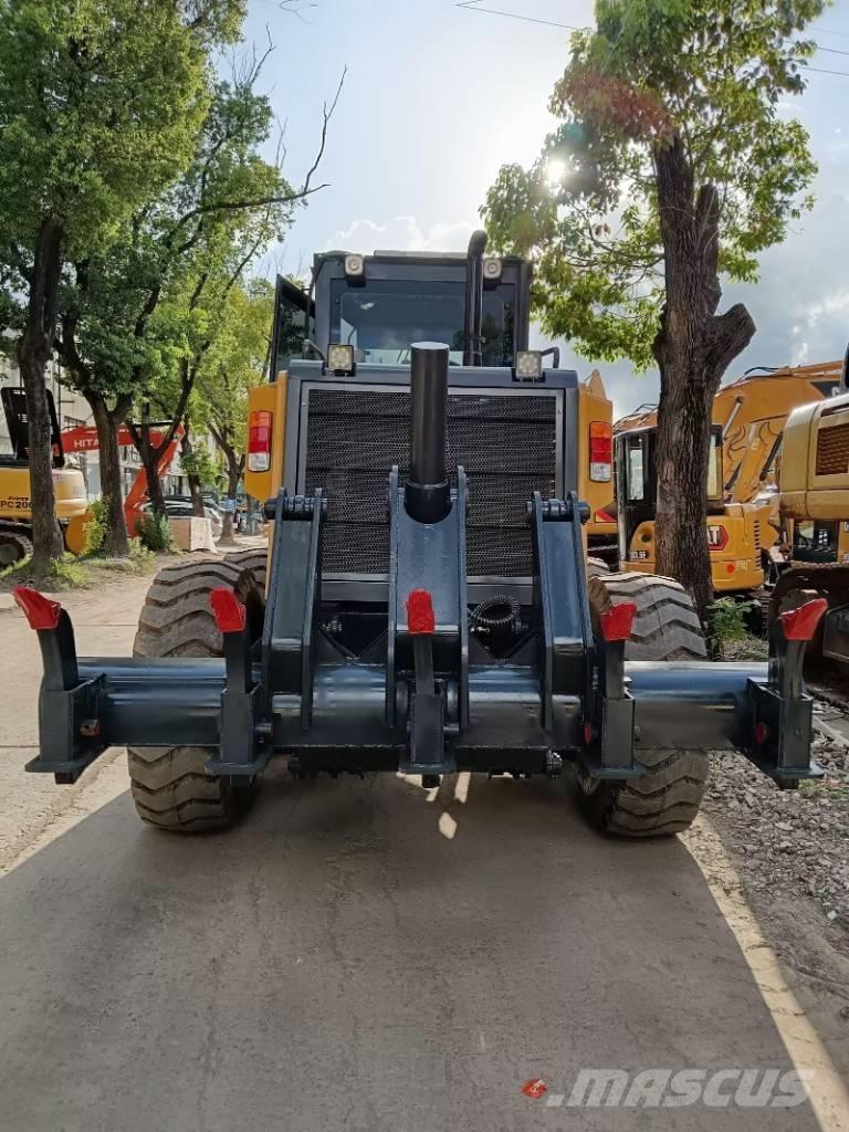 XCMG GR 2153 Greideri