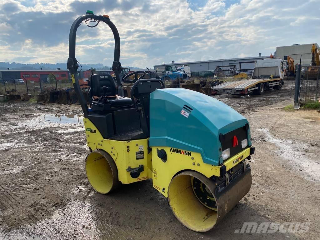 Ammann ARX 12 Divvalču grunts veltņi