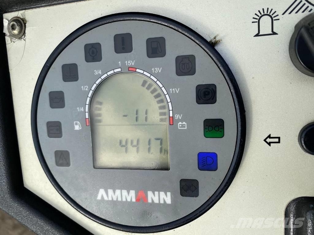 Ammann ARX 12 Divvalču grunts veltņi