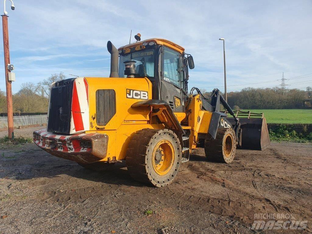 JCB 437 HT Iekrāvēji uz riteņiem