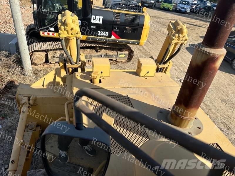 CAT D 8 R Kāpurķēžu buldozeri