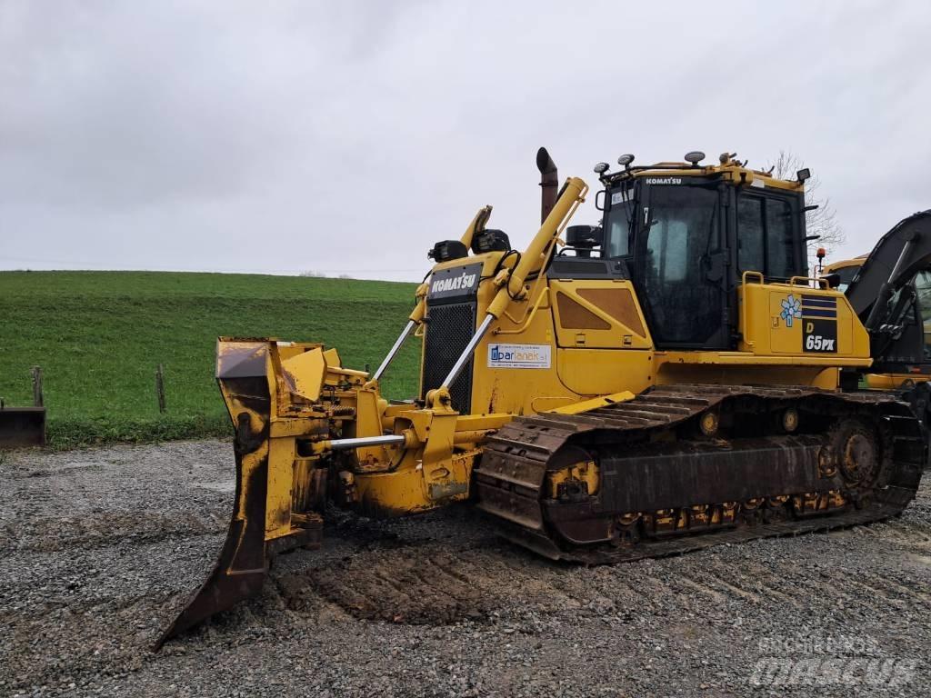 Komatsu D 65 PX-17 Kāpurķēžu buldozeri