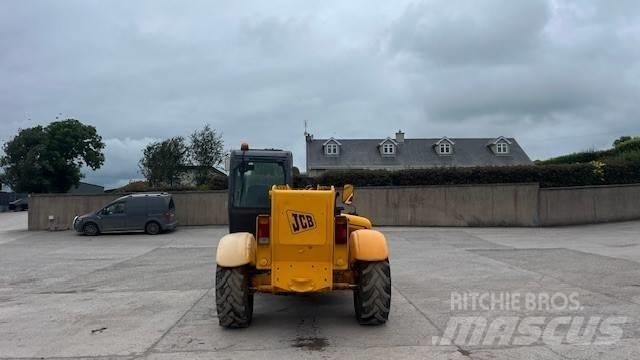 JCB 532-120 Teleskopiskie manipulatori