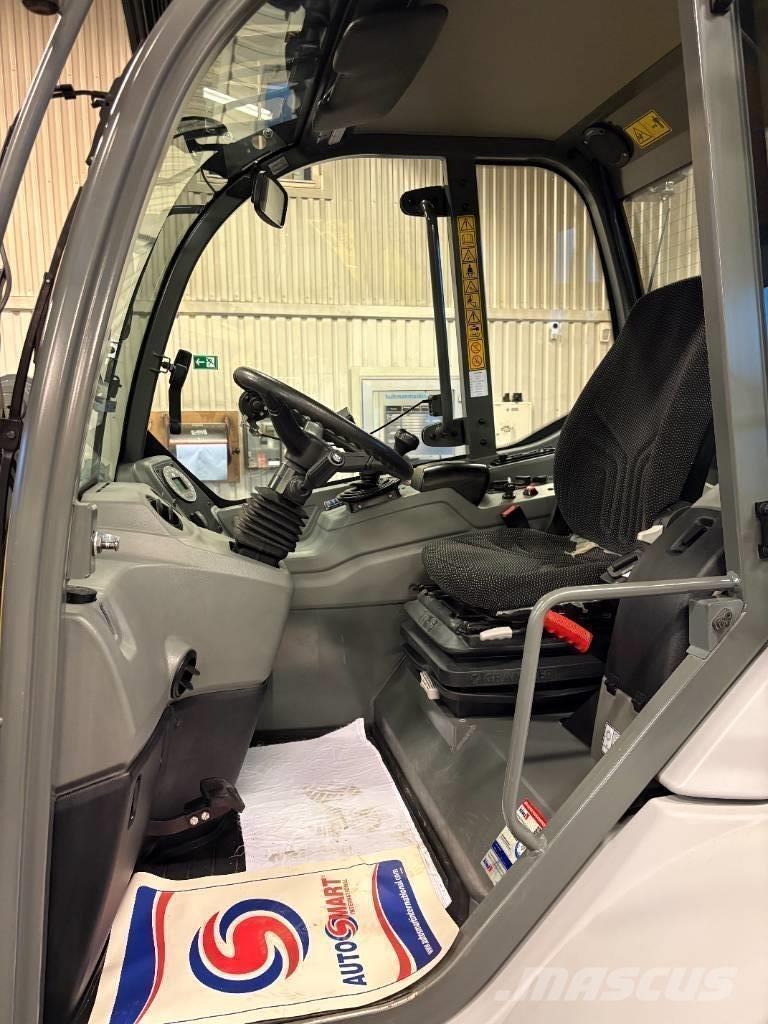 Kramer 5075 Iekrāvēji uz riteņiem