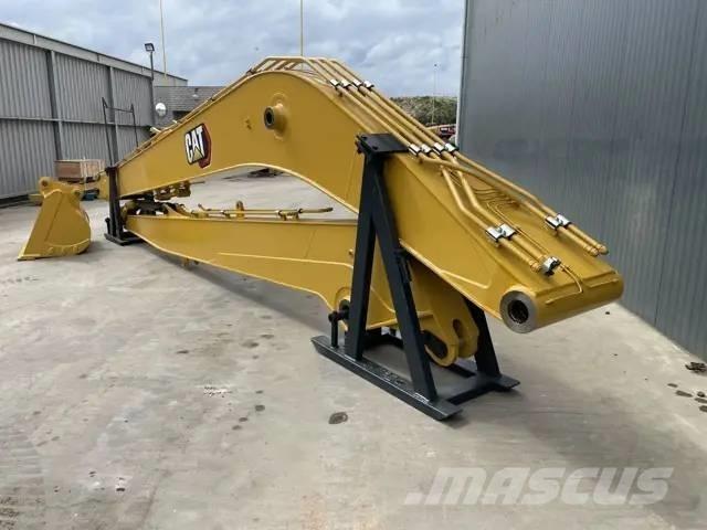 CAT 323 NG 18m Set Grāvju arkls