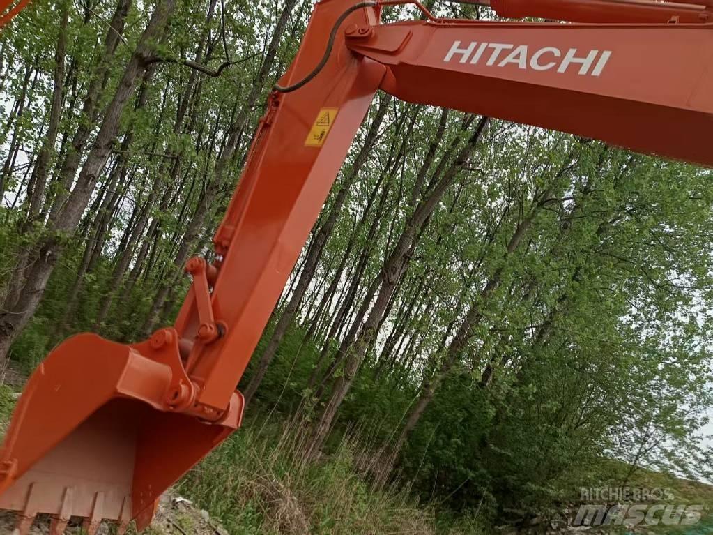 Hitachi ZX200 Kāpurķēžu ekskavatori
