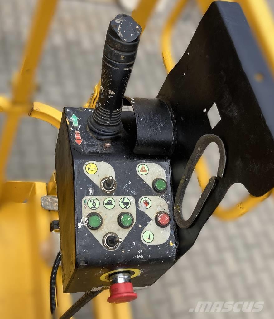 Haulotte Compact 10 Šķerveida pacēlāji