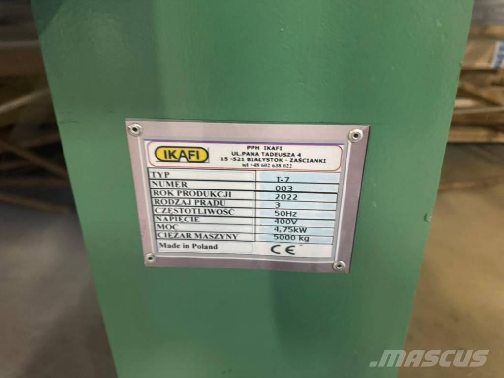 IKAFI T-7 Būvniecība- Citi