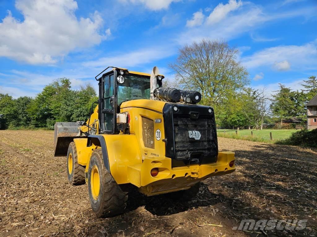 CAT 930 M Iekrāvēji uz riteņiem