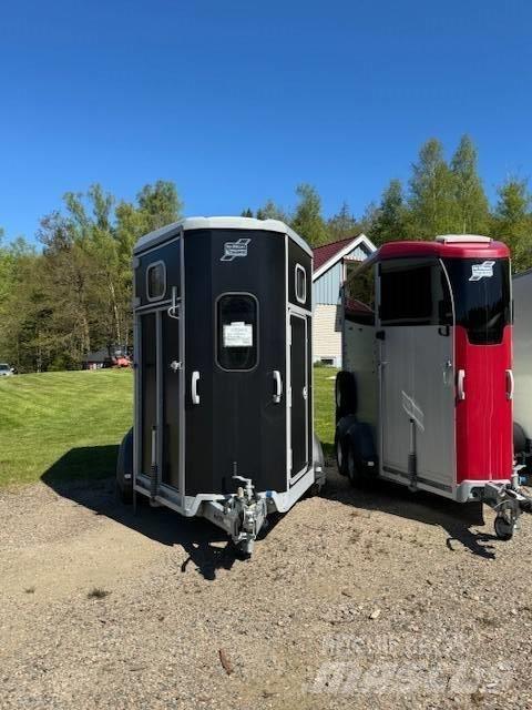 Ifor Williams HB 506 Dzīvnieku transportēšanas piekabes