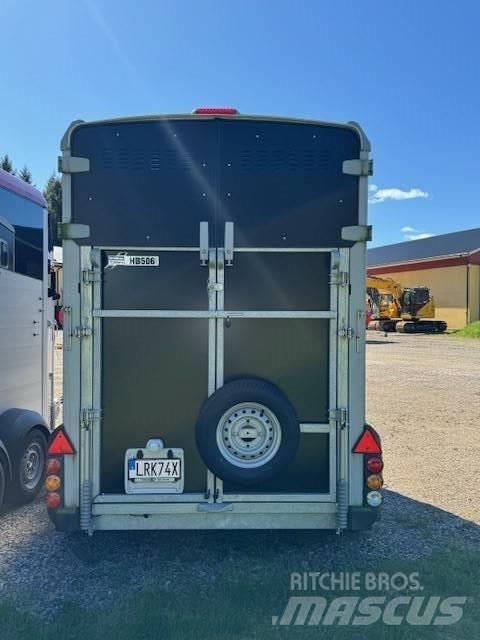 Ifor Williams HB 506 Dzīvnieku transportēšanas piekabes