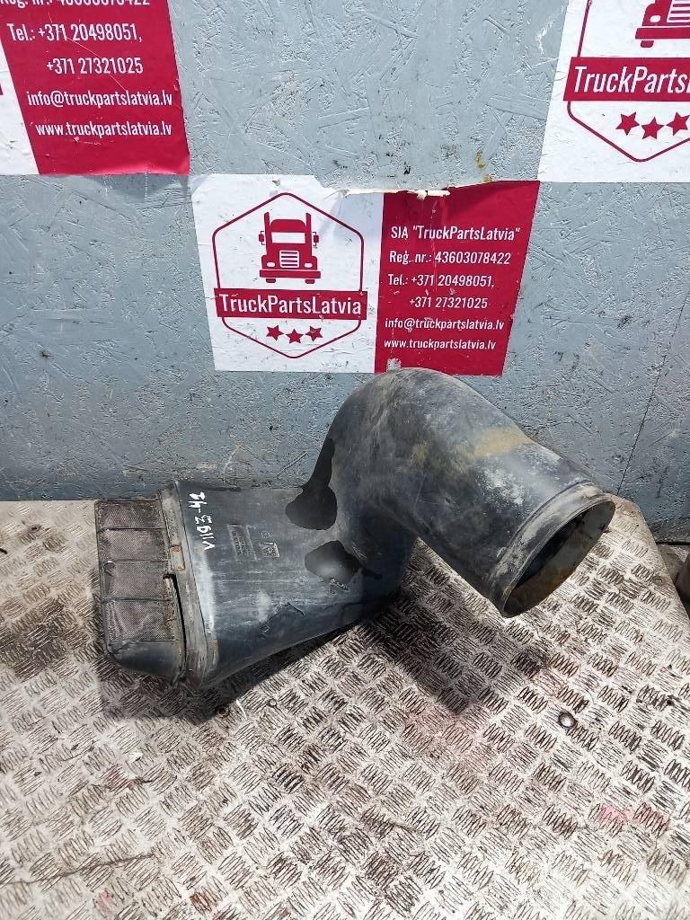 Volvo FH 12    20456478 Kabīnes un interjers