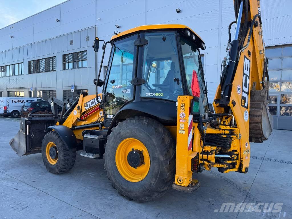 JCB 3 CX Ekskavatori-iekrāvēji