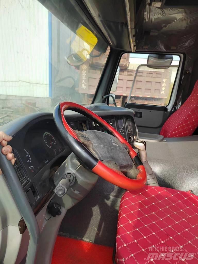 Howo 371 6x4 Pašizgāzējs