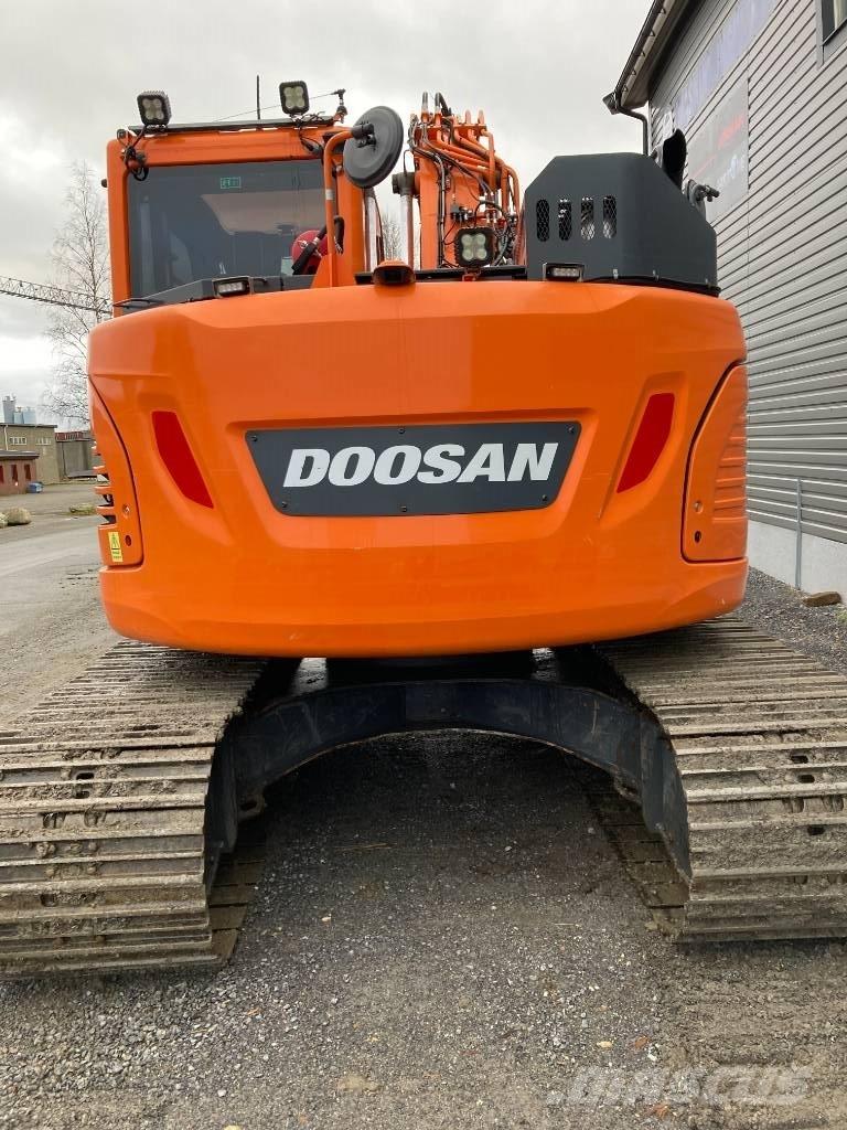 Doosan DX 140 LCR Kāpurķēžu ekskavatori
