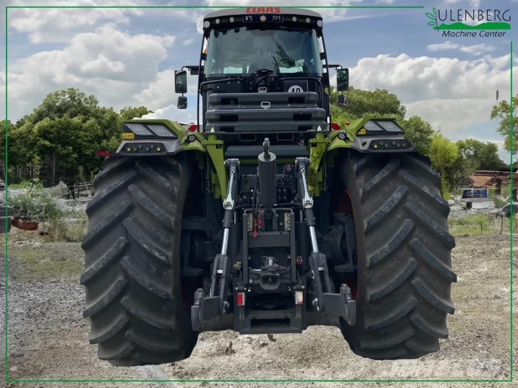 CLAAS Xerion 5000 VC Traktori