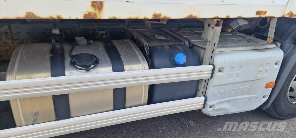 Volvo FM 330 Atkritumu izvešanas transports